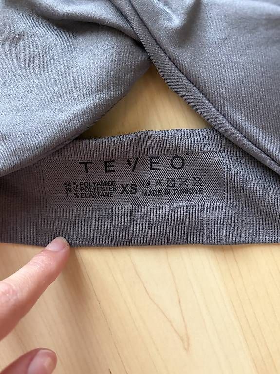 Top: Teveo sport bh  – Usato da Uttigen venduto da Ninakim2002 2