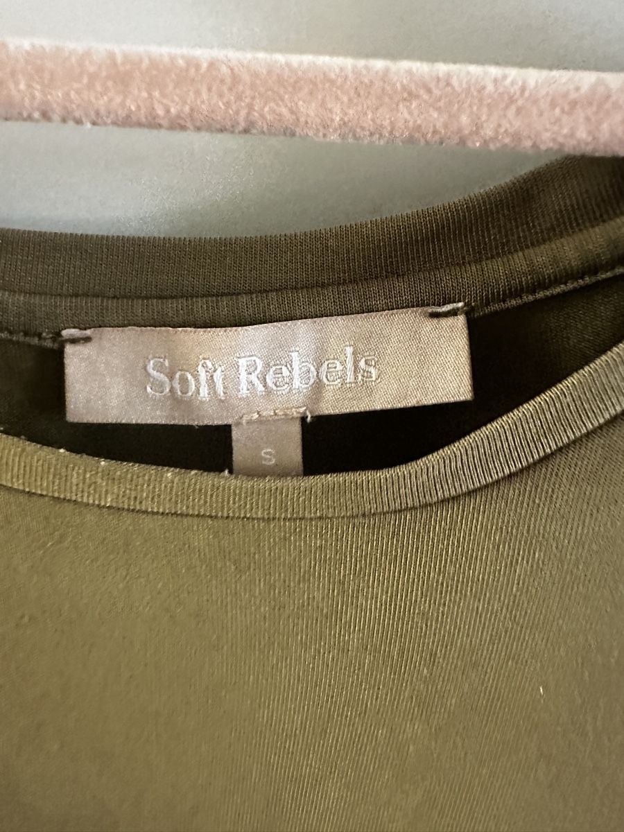 T-shirts: T-shirt soft rebels gr. s – D'occasion à Bern par Tana31 2