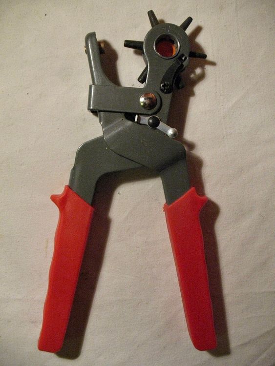 Lochzange Mit 6 Stanzköpfen (2-4,5mm) - Für Gürtel, Leder & Textilien