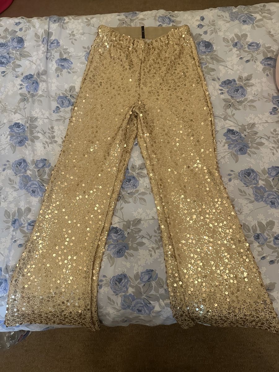 Calzedonia Pantaloni: Hosen mit Pailletten – Usato da Uetikon am See venduto da Lorella.v