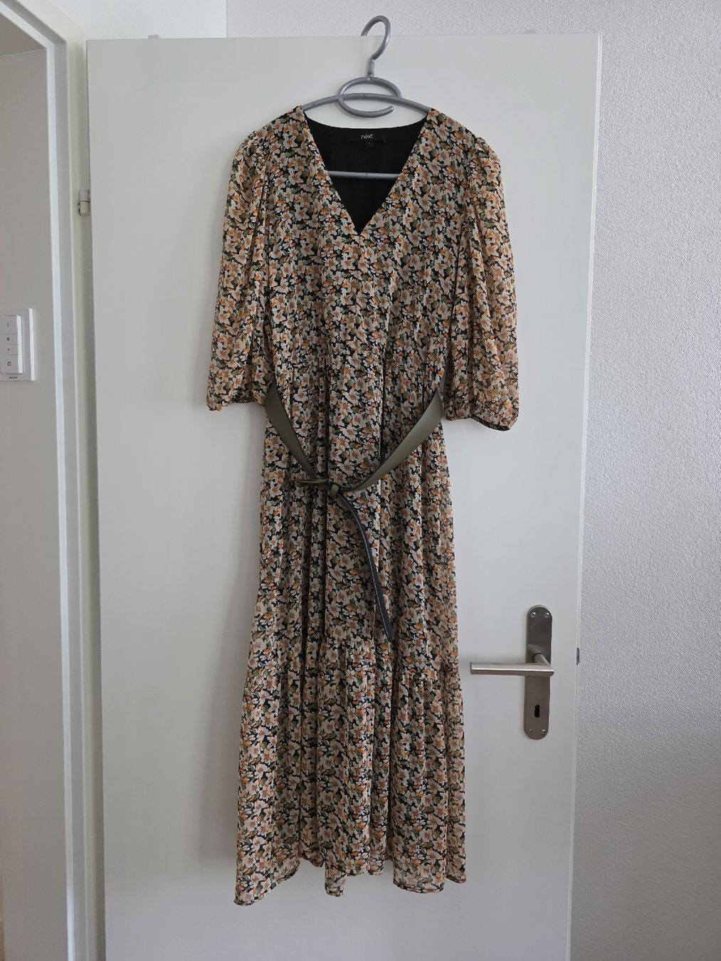 Next Vestiti: Next Kleid, Gr. 36, Blumenmuster, neuwertig – Usato da Goldach venduto da Cooky2011