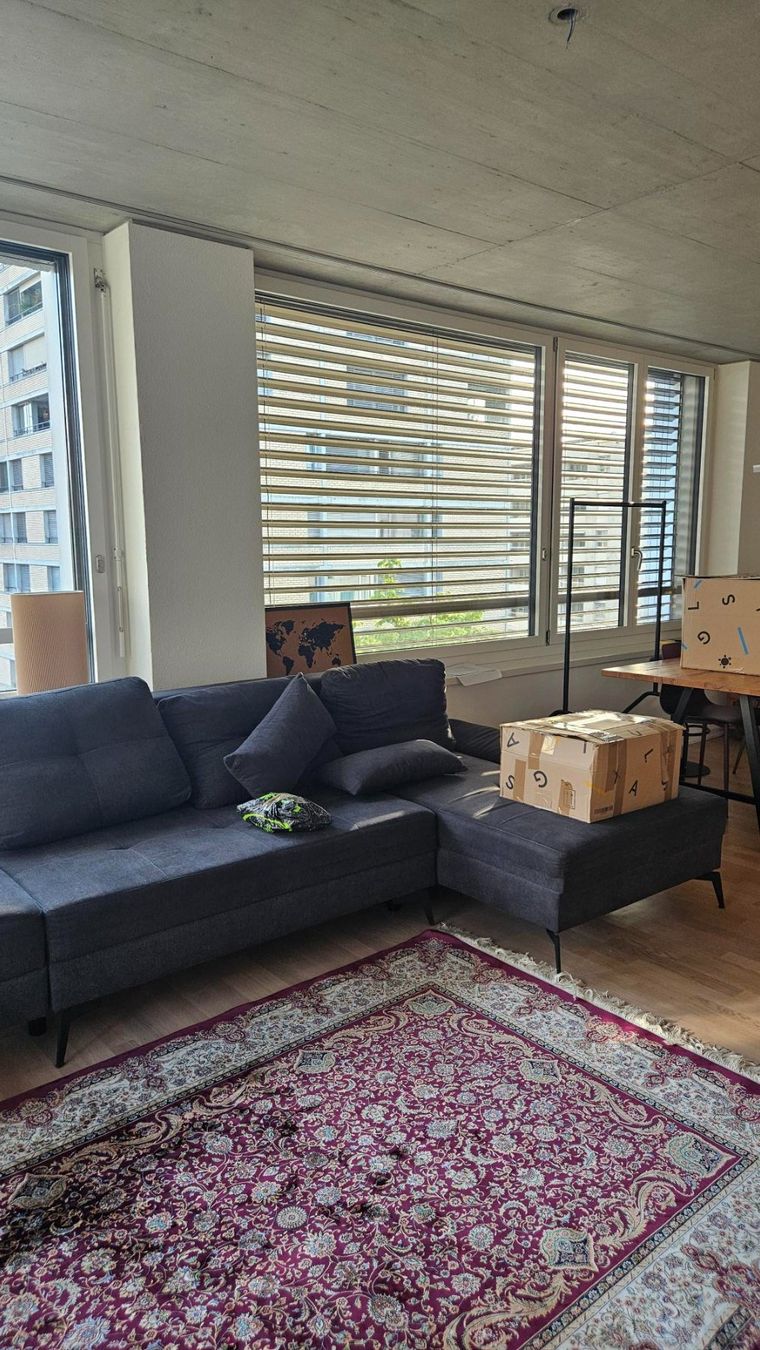 Sofas: Ecksofa Stoff dunkelgrau mit Ottomane neuwertig – D'occasion à Zürich par oCENKo 2