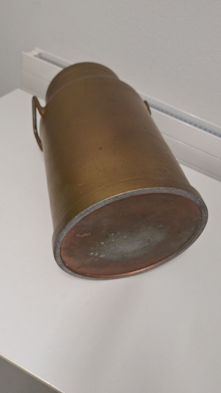 Altri mobili per ufficio: Milchkanne / Schirmständer – Usato da Binningen venduto da Bombeleger 3