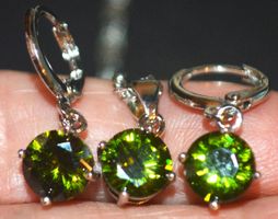 Schmuckset L-9916 – Halskette & Ohrringe mit Strass
