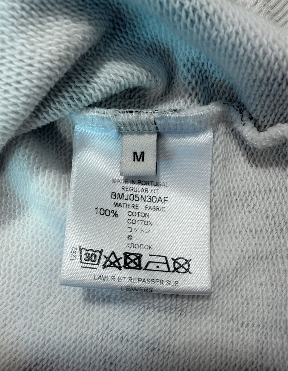 Givenchy Pulls & Sweat-shirts: Givenchy Pullover  – D'occasion à Pfäffikon ZH par Nataliia. 2