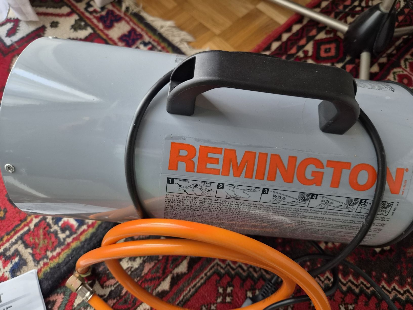 Remington Radiateurs: Heizkanone – Neuf avec emballage d'origine à Gais par goldzeit