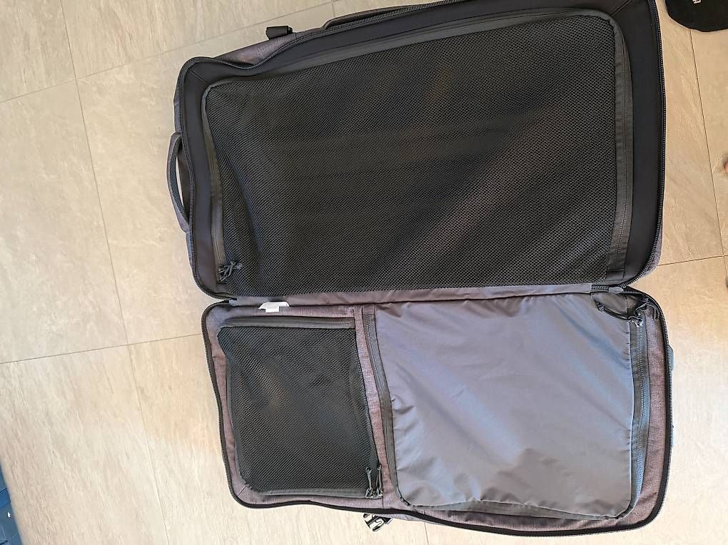 Valigie: Dakine Split Roller 110L  Reisetasche/Trolley – Usato da Gümmenen venduto da sch_2p8y 3