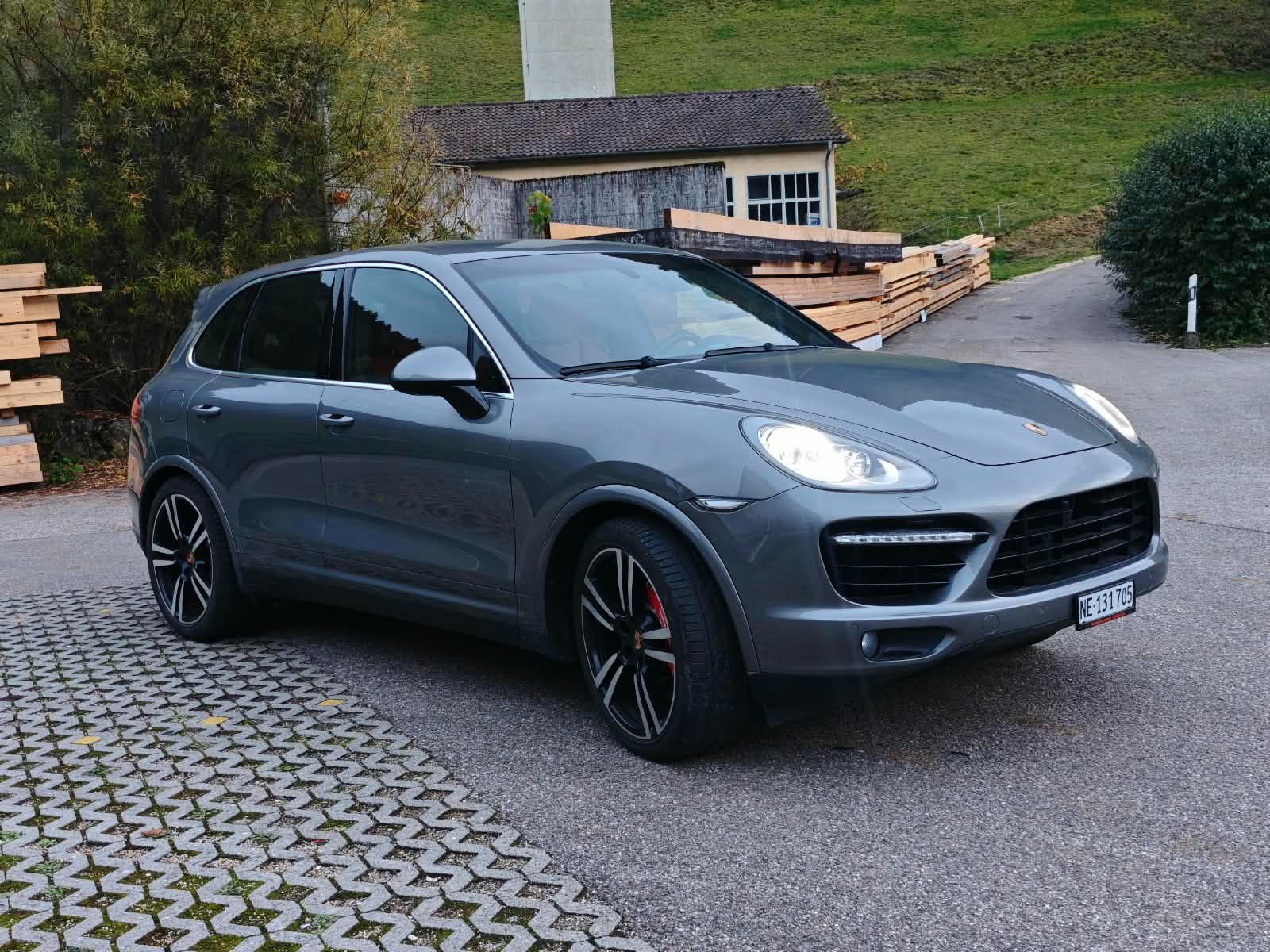 Porsche Cayenne Turbo S - 2013 133000km - mfk 12.2025 550ps (D'occasion ...
