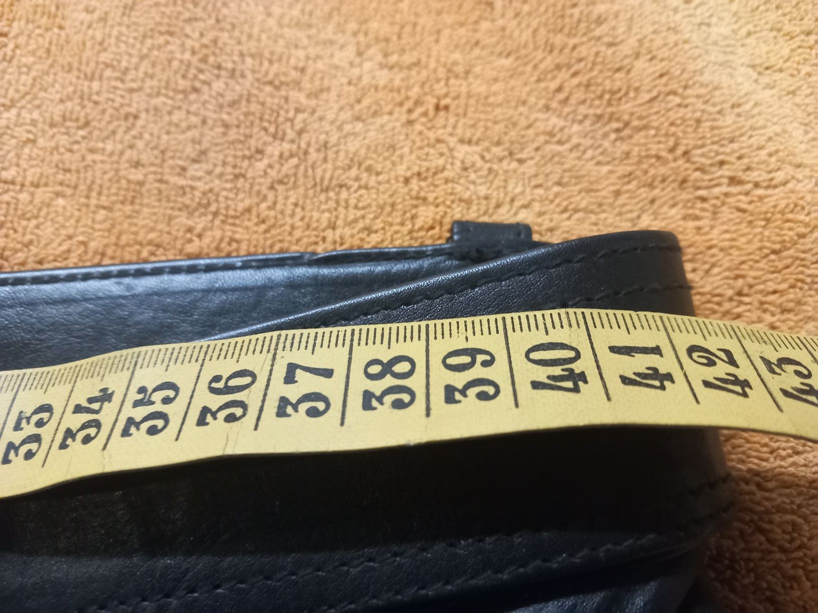Pantaloni: Damen Lederhose Grösse 32 Fabrikneu – Nuovo e nell'imballaggio originale da Hochwald venduto da motowear-secondhand 5