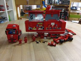F14 T & Scuderia Ferrari Truck Lego 75913