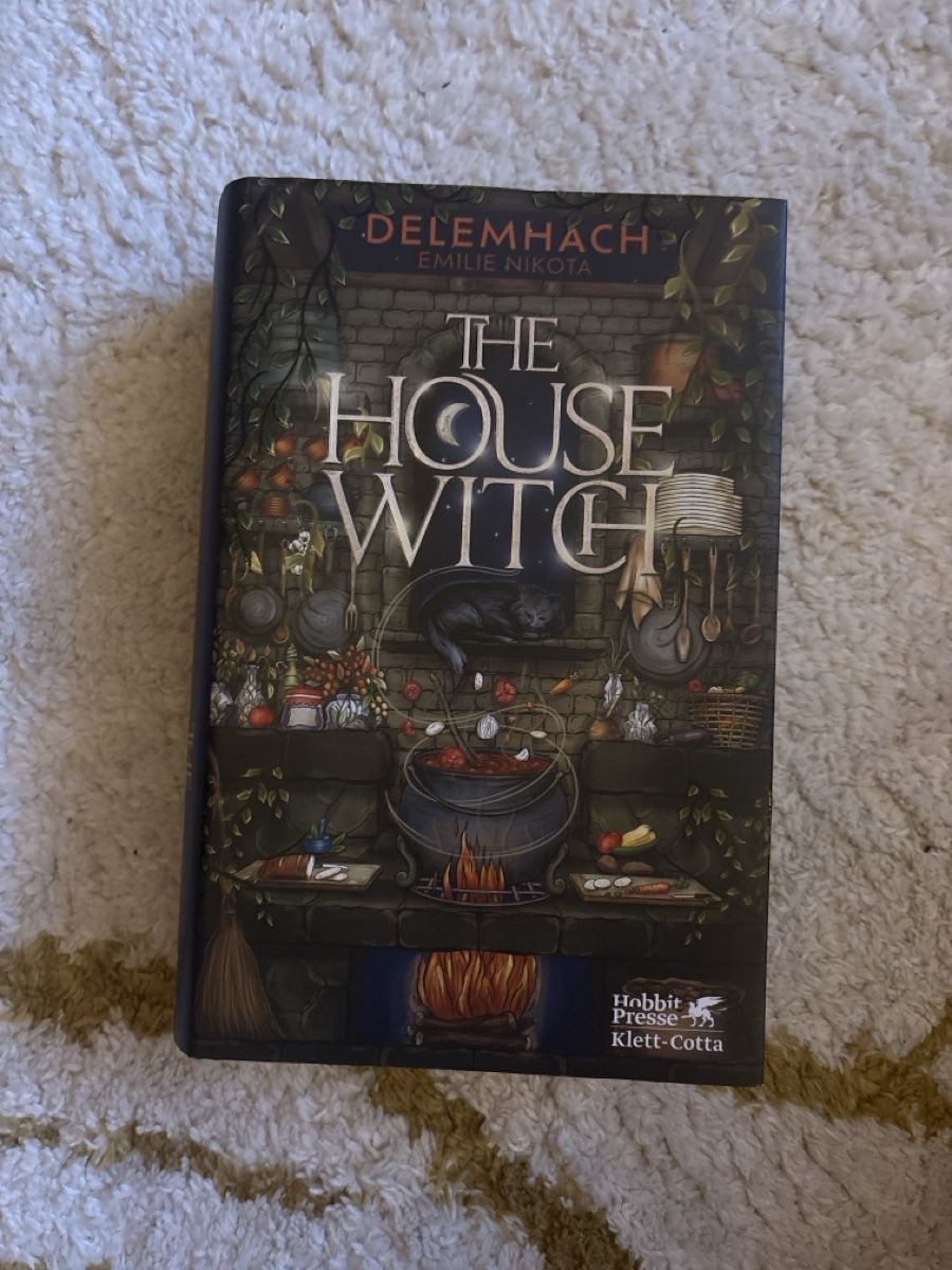 Bücher: Delemhach - The House Witch – Gebraucht aus Eschenbach SG von VanilkaTheNewf