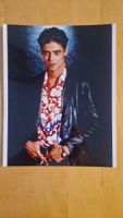 Benicio del Toro (James Bond), Original Autogramm auf Foto