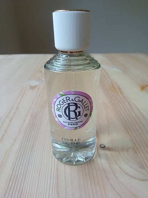 Profumi & Eau de Toilette: Parfum Roger & Gallet - Feuille de Thé – Nuovo (secondo la descrizione) da Wald ZH venduto da Onx777