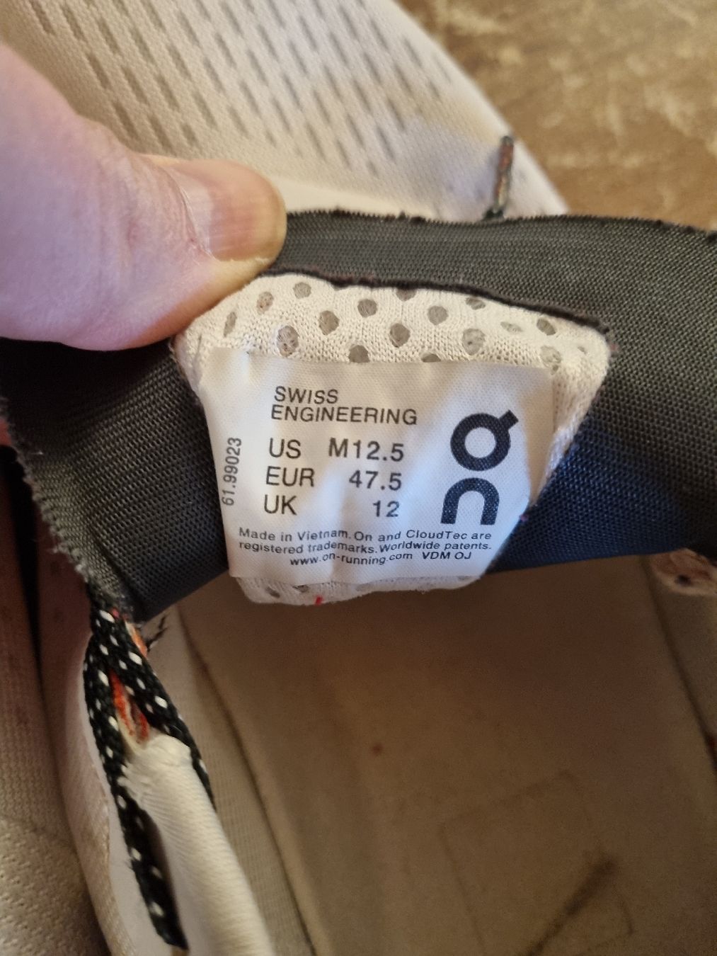 On Chaussures hommes: On cloudmonster, 47.5 – D'occasion à Bernex par couscous03 4
