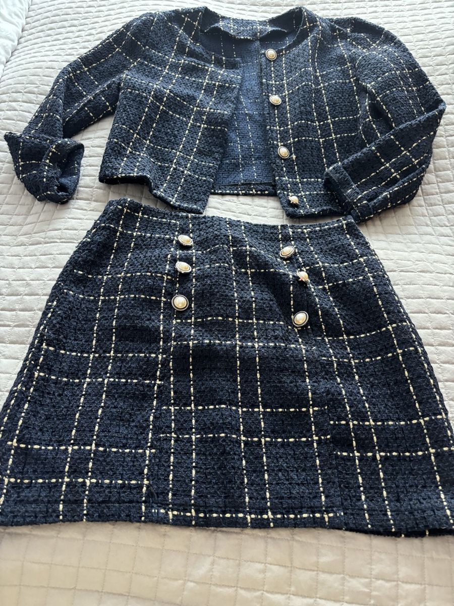Lots de vêtements: Zweiteiler gr.M – D'occasion à Zug par Biki72 3