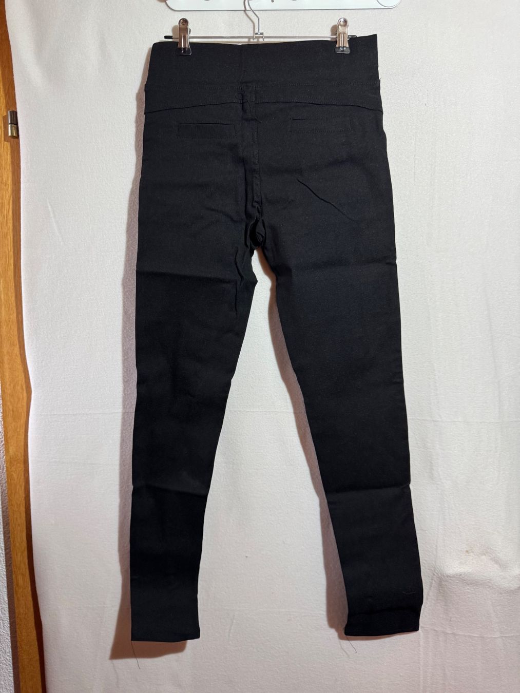 Pantalons: Schwarze Hose ca Gr. S – Neuf avec emballage d'origine à Grosswangen par second_hand_dress 4