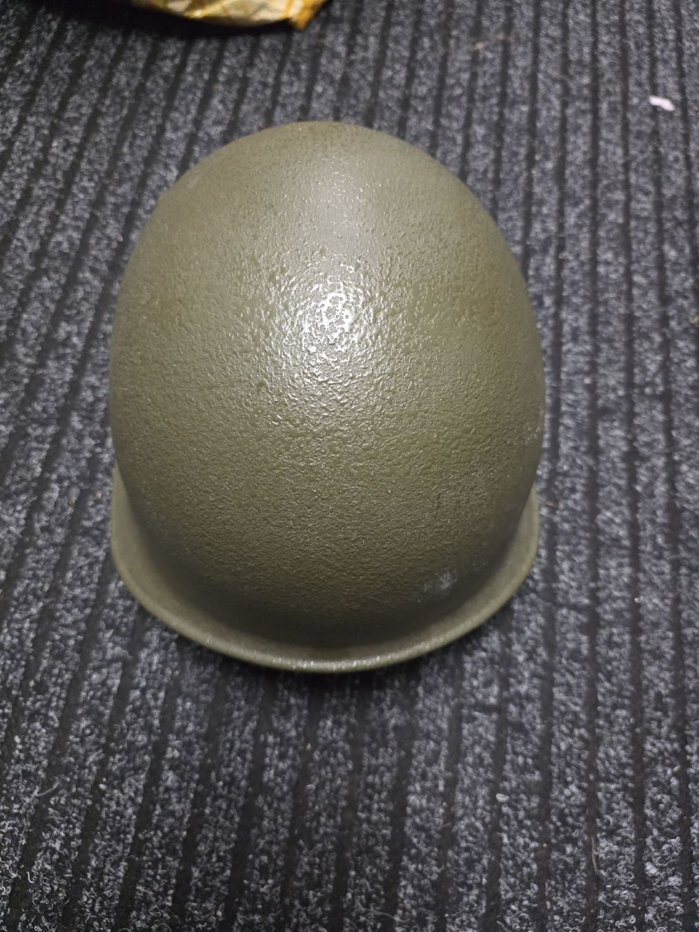 Uniformen & Effekten: Armee Helm Militär – Gebraucht aus Dorf von Echo_Elements