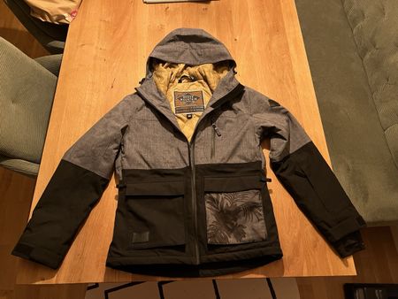 Skijacke Beach Mountain grau schwarz Grösse 38 gebraucht