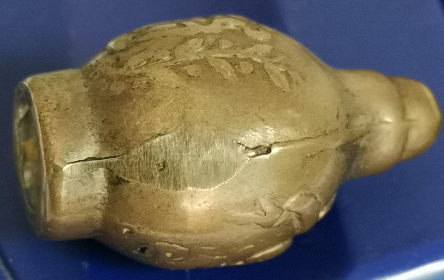 Supporti a parete: Aufsatz mit Gewinde, Knauf aus Messing oder Bronze – Usato da Zürich venduto da Tanteemma369 6