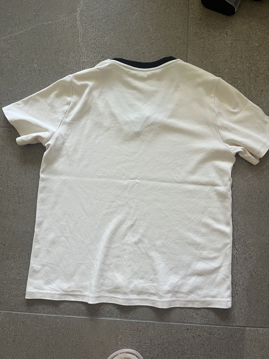 Massimo Dutti T-shirt: Massimo Dutti T-Shirt Gr. m – Usato da Sevelen venduto da sar_hmx8 3