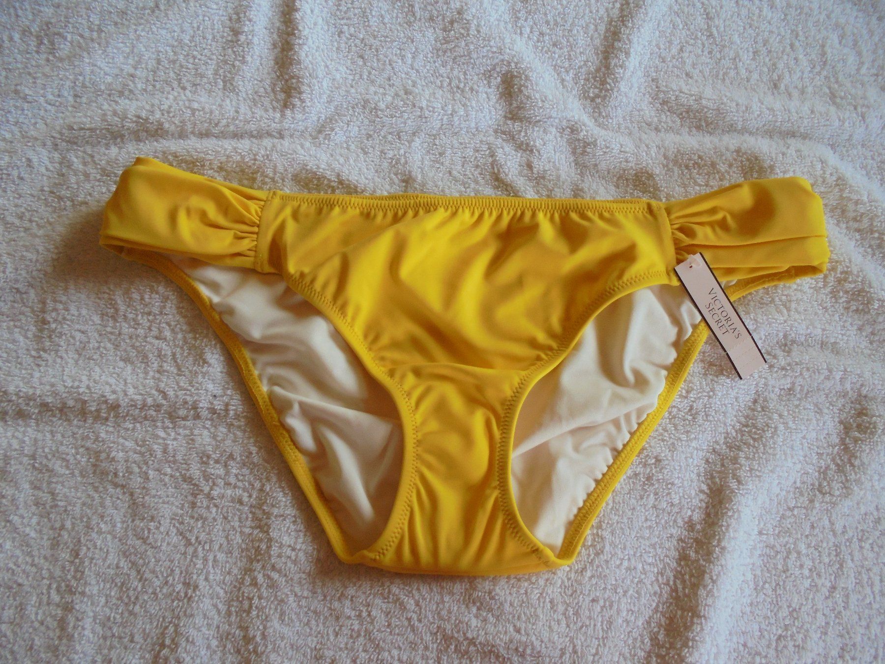 Victoria's Secret Costumi da bagno & Bikini: VICTORIA'S SECRET BIKINI-HOSE GR. M – Nuovo e nell'imballaggio originale da Aarau Rohr venduto da PinkSchwein