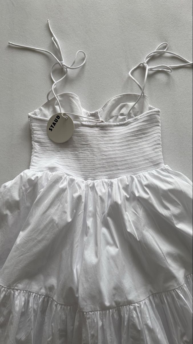 Robes: Staud dress – Neuf avec emballage d'origine à Kloten par wer_26t5 6