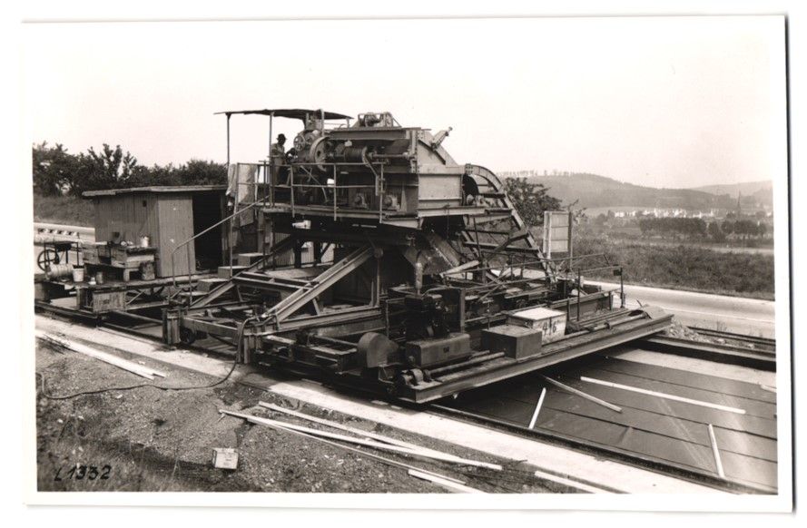Fotografie &  Plakate: Fotografie Autobahn-Baustelle, Linnhoff  – Gebraucht aus Berlin von bartko-reher