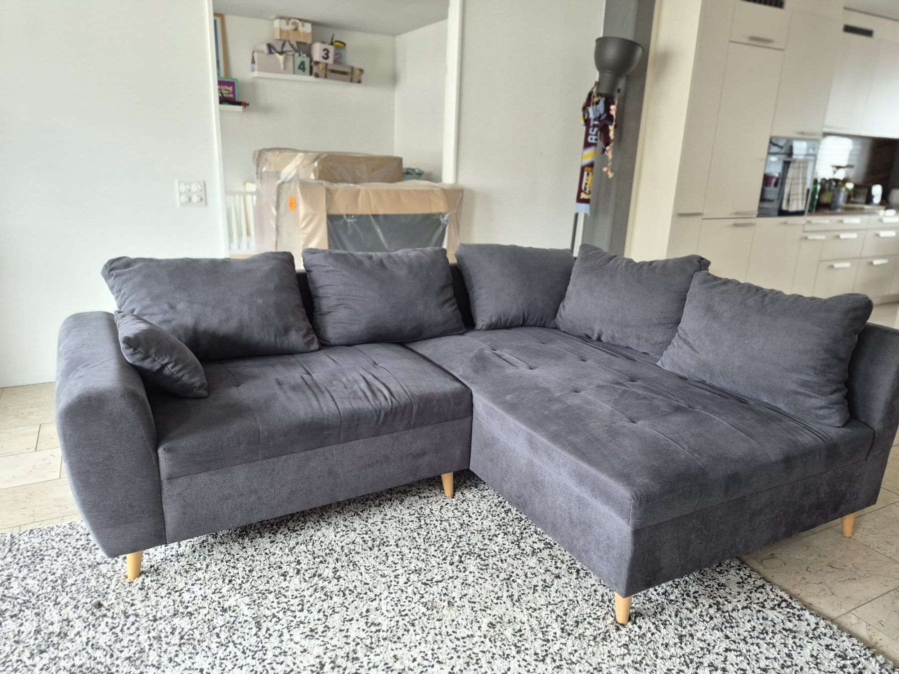 Sofas: Ecksofa dunkelgrau – D'occasion à Zürich par tatjanab01 3