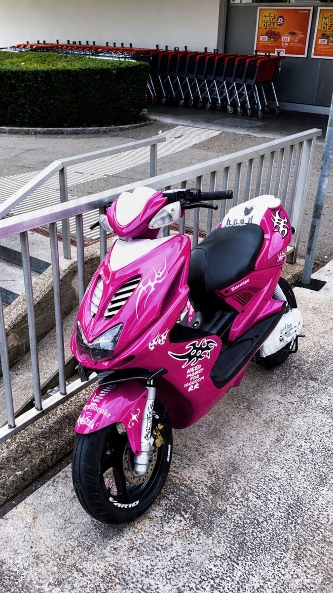 Yamaha Strada: Yamaha Aerox  – Usato da St. Gallen venduto da Forst_18H