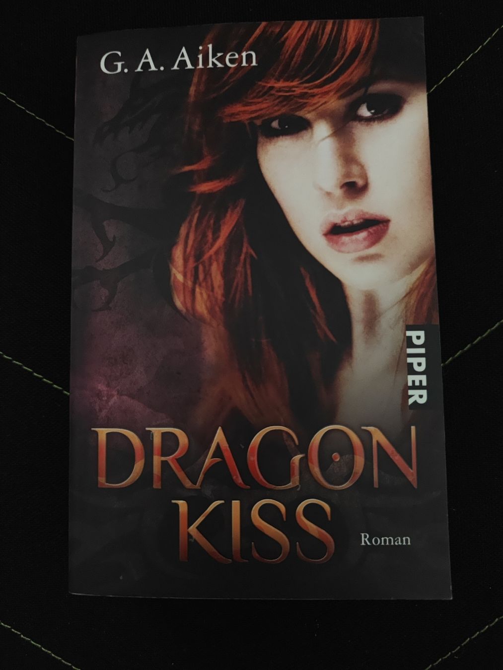 Libri: Dragon Kiss – Usato da Bendern venduto da PetraN01