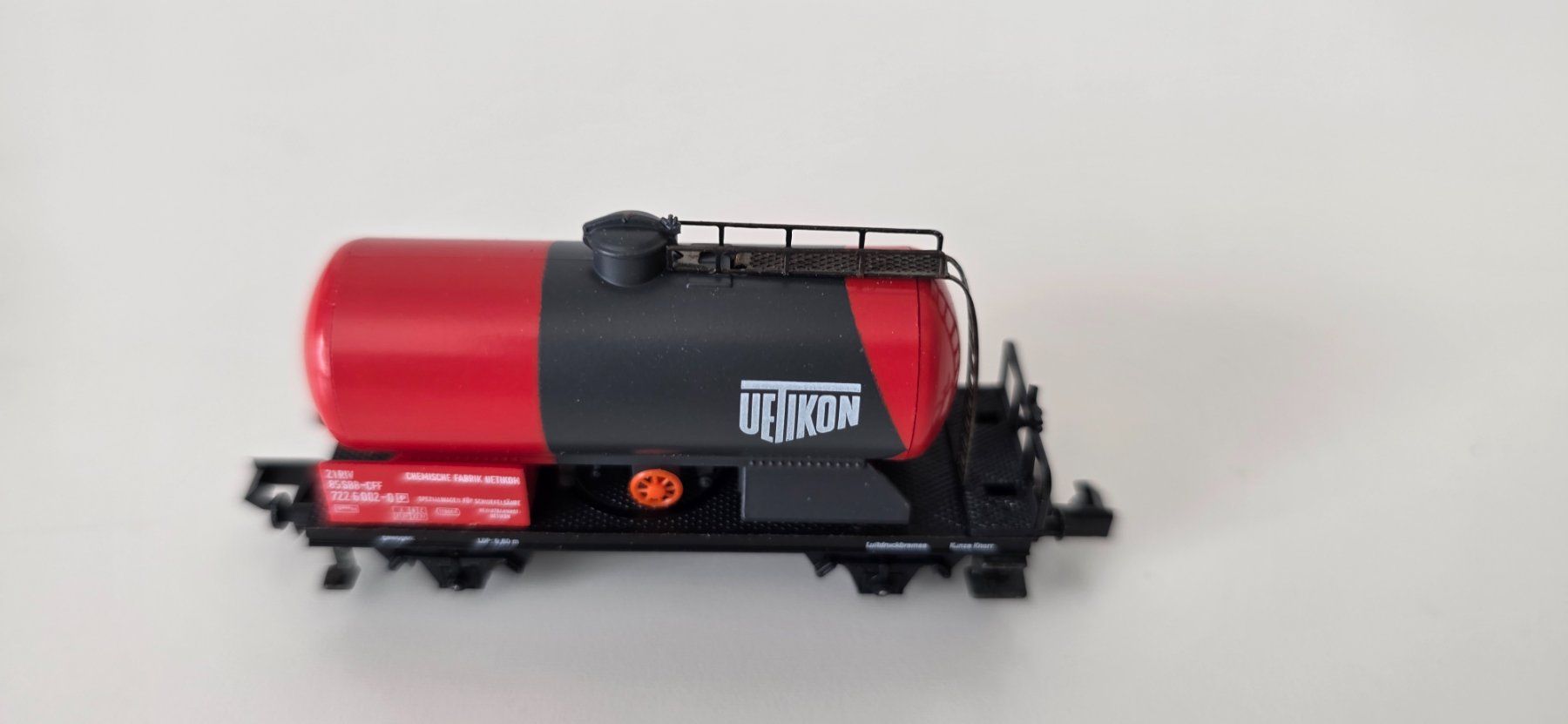 Arnold Modelleisenbahnen: Kesselwagen Uetikon / 2-Achser – Gebraucht aus Wittenbach von Hase113 7