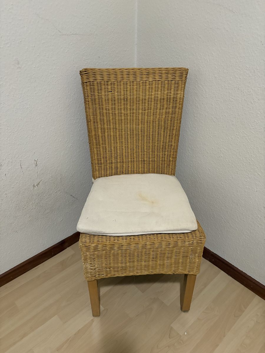 Conforama Sedie: Chaise en rotin – Difettoso da Sion venduto da DayJenn