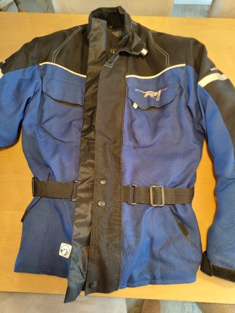 Motorradjacke von Büse Grösse S mit Innenfutter