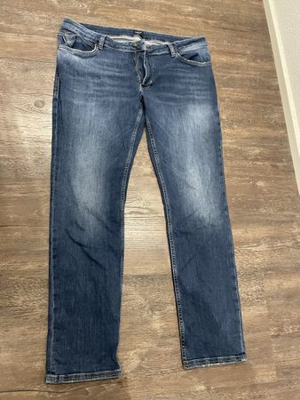 Strellson Jeans , Slim Fit, W38 L34, Top Zustand