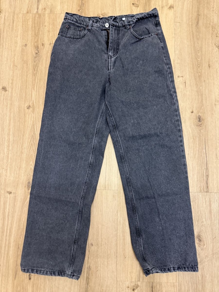 Jeans: Jeans Gr. L – Usato da Kölliken venduto da Vivii01