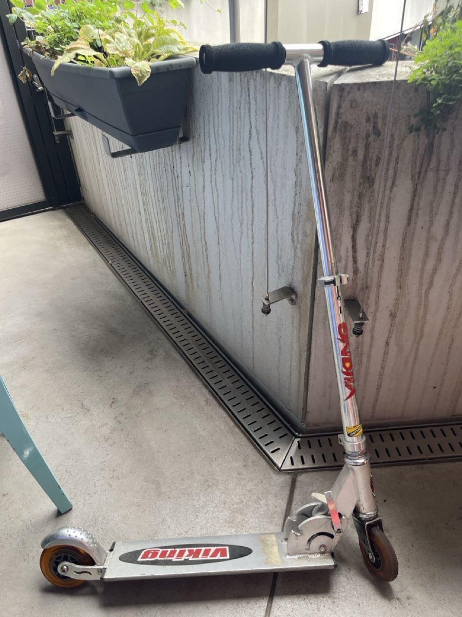 Kickboard: Trotti höhen verstellbar  – Gebraucht aus Zürich von sim_x9ym 1