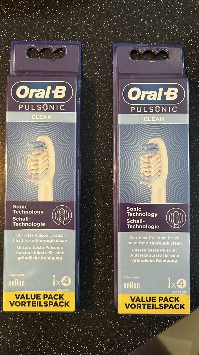 Oral B Cura dei denti: Oral-B Pulsonic Zahnbürsten - 2 x 4er Pack – Nuovo e nell'imballaggio originale da Möriken AG venduto da johntarkus