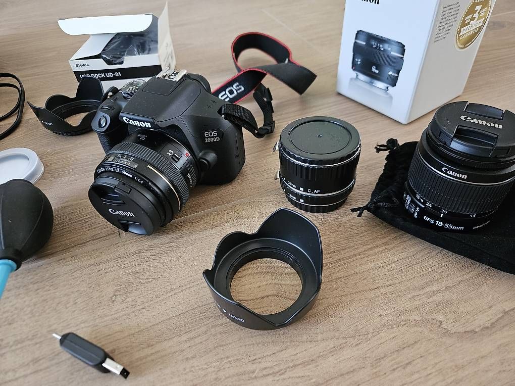 Canon Kamera: Canon EOS 2000D Set – Gebraucht aus Wiler b.Utzenstorf von Ired 1