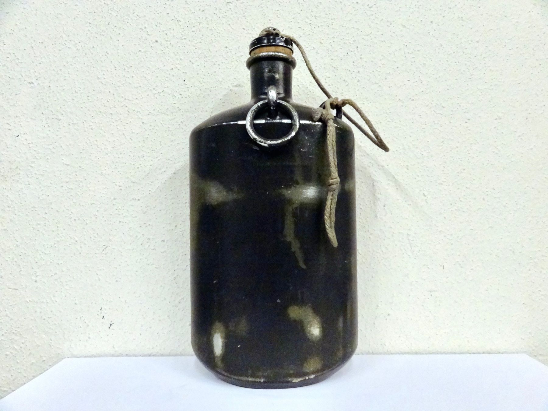 Schweizer Armee Attrezzatura & Pezzi di ricambio: Feldflasche MB 1940 mit Becher SIGG 1971 Schweizer Armee – Usato da Kerzers venduto da djstarsky73 5