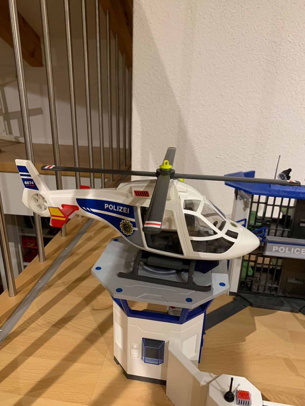 Playmobil Giocattoli: Playmobil Polizei – Usato da Sins venduto da lavani 6