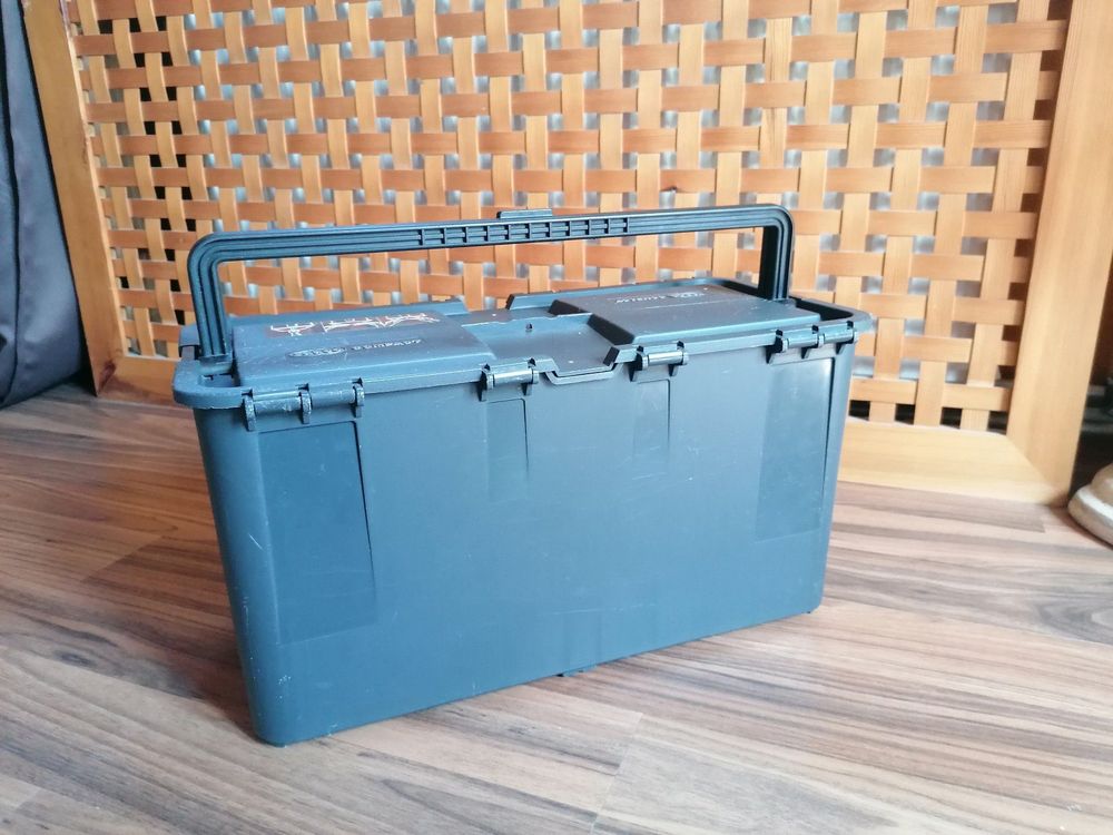 Werkzeug Kiste Raako compact 27 (Gebraucht) in Sevelen für CHF 19 – mit ...