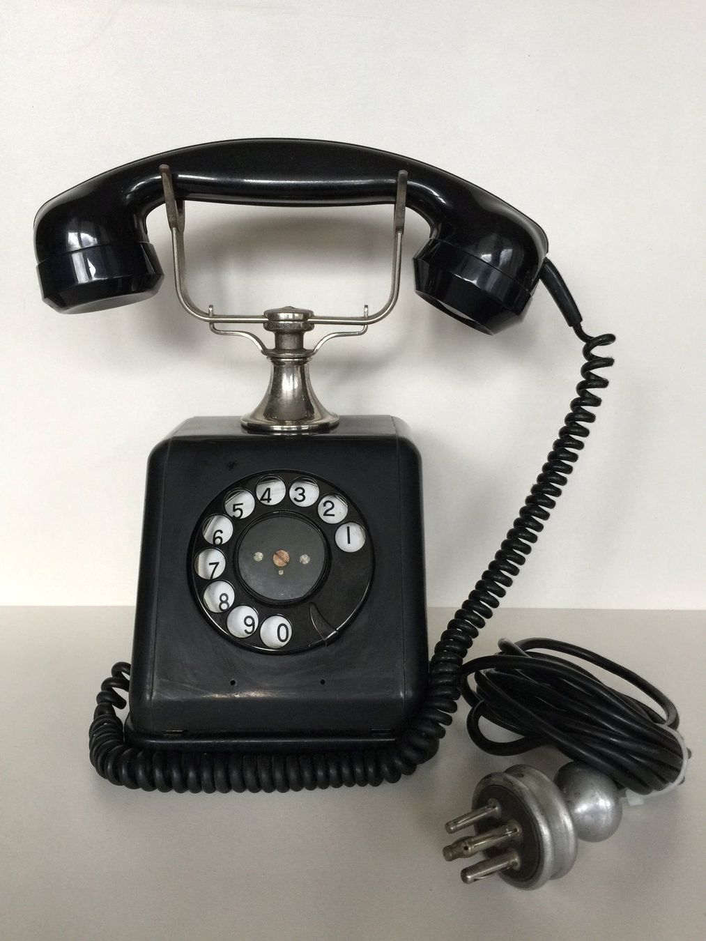 Telefoni: ancien téléphone (23.01.1925) – Usato da Cossonay-ville venduto da Super-Price-Quality