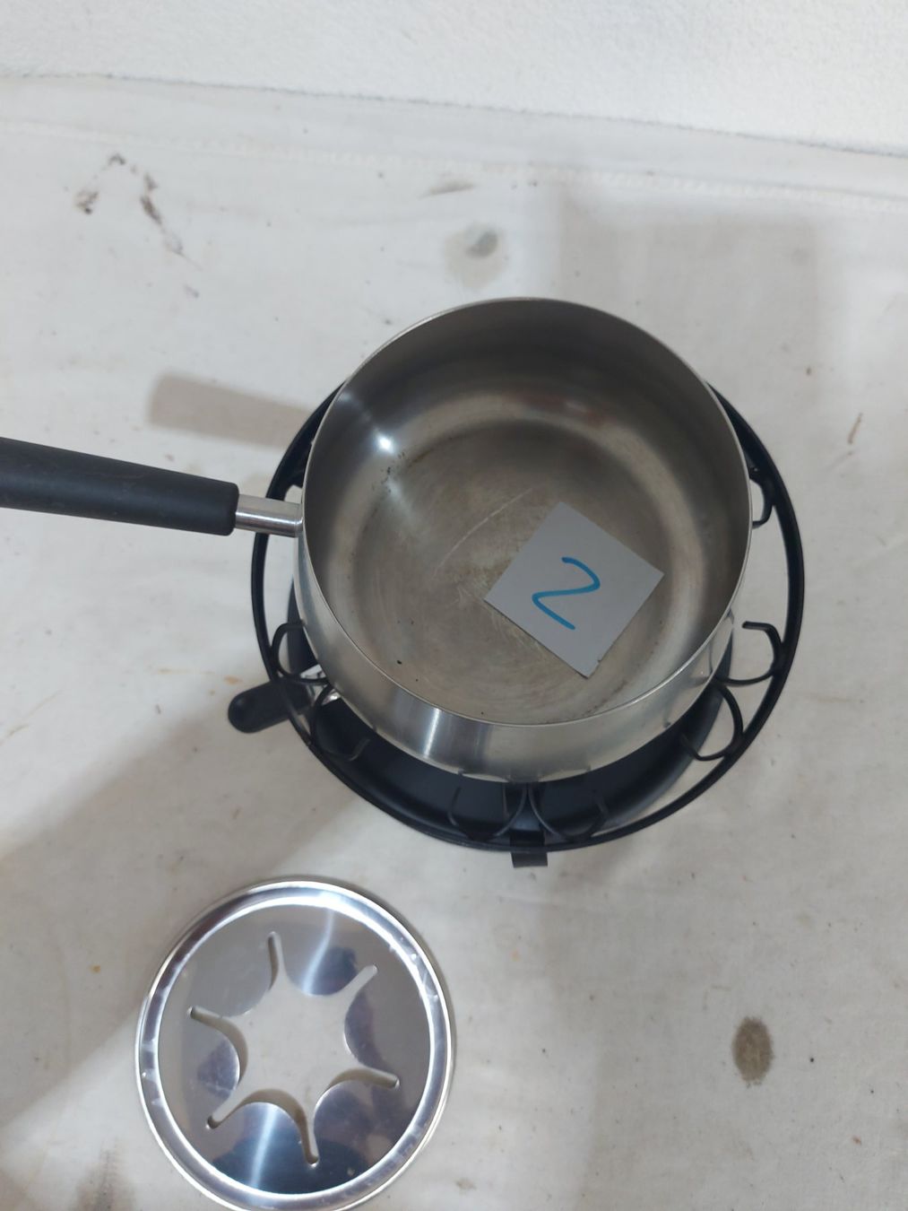 Elettrodomestici da cucina: Fondue Sets mit Caquelon und Rechaud (2) – Usato da Rheinau venduto da profitronic.shop 1