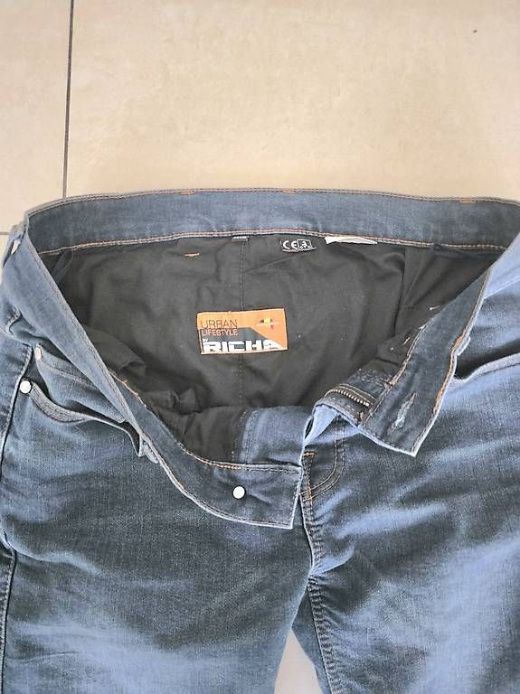 Jeans: RICHA MOTORRAD JEANS Grösse 34/30 – Gebraucht aus Dierikon von fel_kt9h