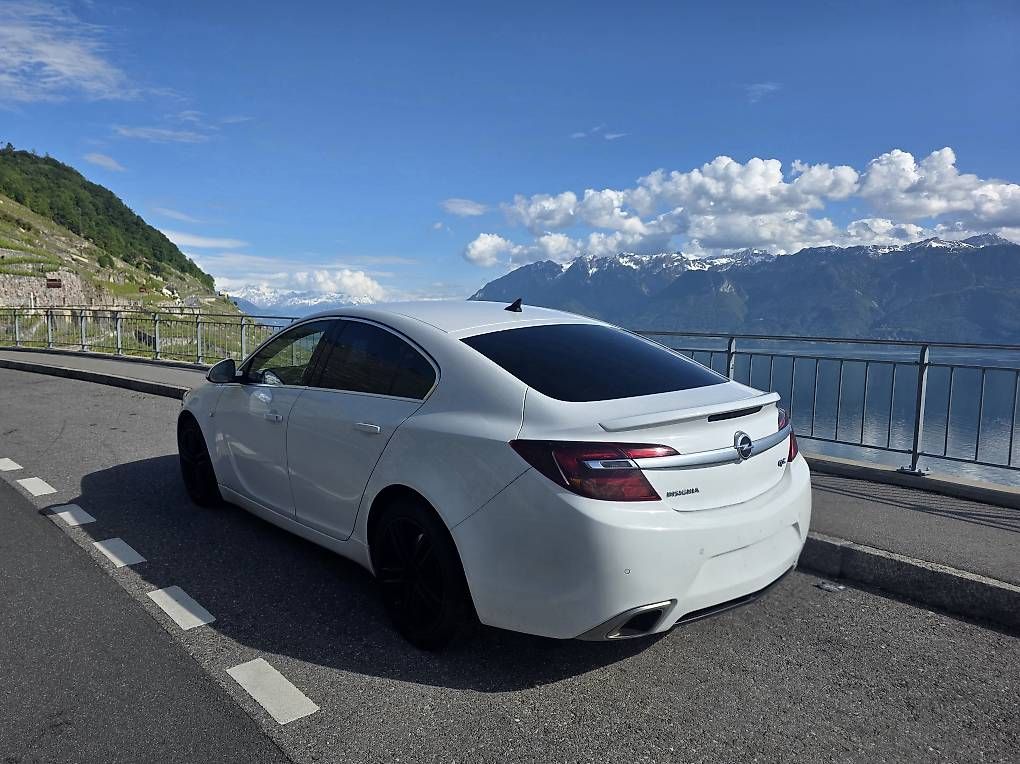 Automobili: Opel insignia V6 2.8 OPC 4x4 2015 – Usato da Vevey venduto da cor_x72b 1