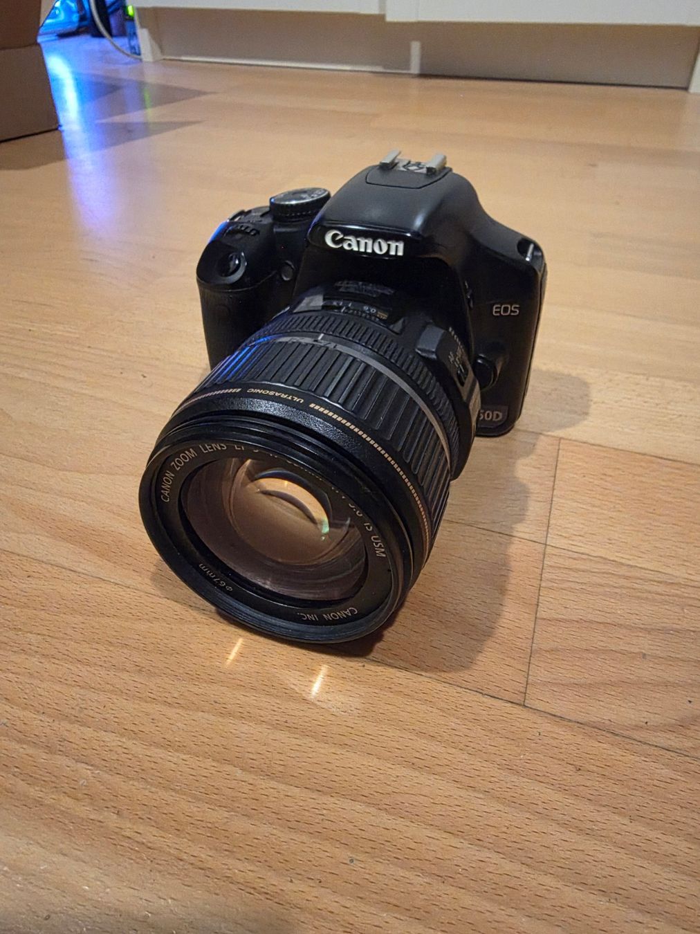 Canon Fotocamera: Canon EOS 450D mit Objektiv 17-85mm – Usato da Ettingen venduto da Neo125