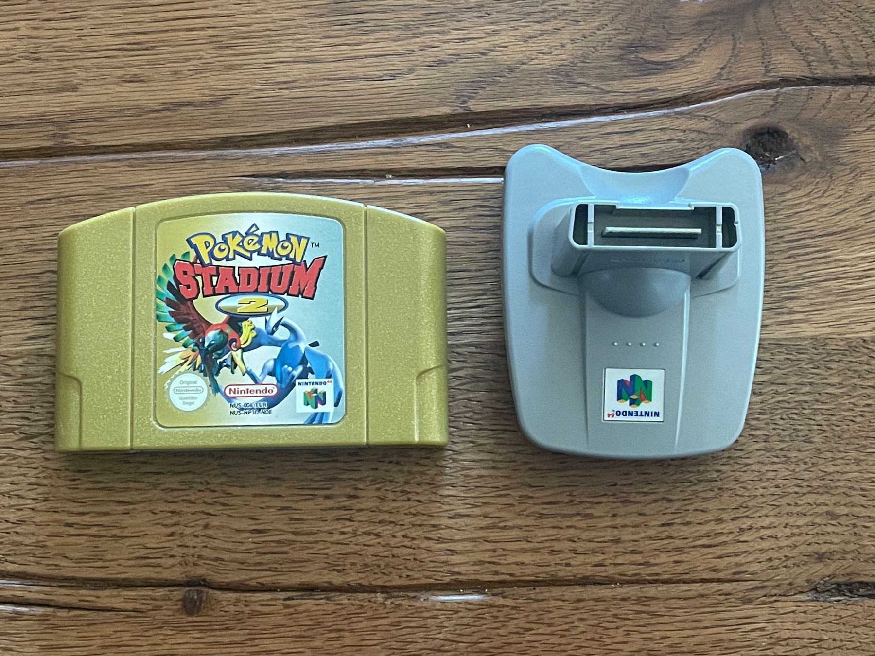 Pokémon Giochi: Pokemon Stadium 2 N64 mit Transfer Pak - Top! – Usato da Zuerich venduto da Dorsi