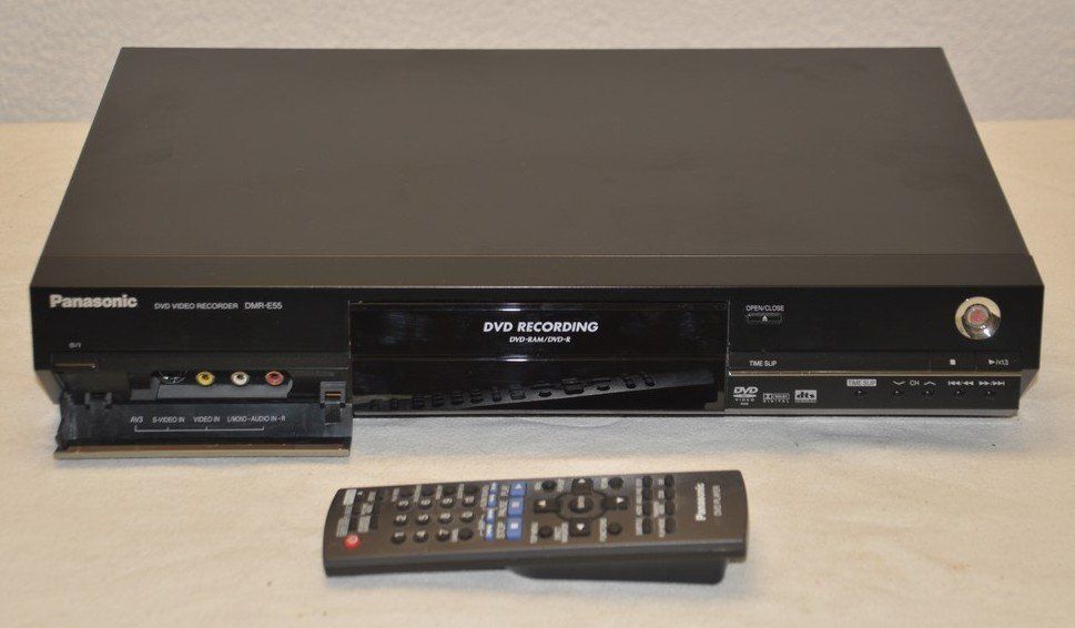 Panasonic Aufnahmegeräte: DVD Recorder Panasonic DMR-E55 – Gebraucht aus Collonges von  2