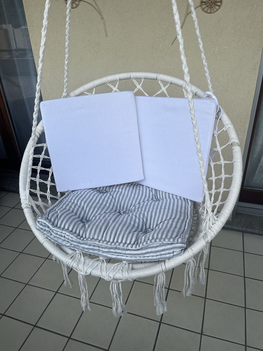 Poltrone pensili da giardino: Hängesessel Weiss mit Kissen – Usato da Egg b. Zürich venduto da Camila80