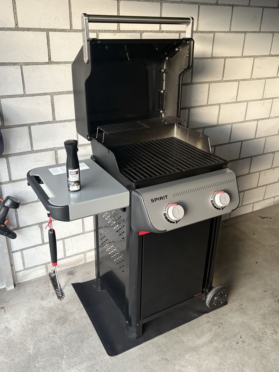 Grils: Weber Spirit E-210 Gasgrill – D'occasion à Roggwil BE par gus_pf8l 2